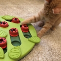 Buggin' out Puzzle & Play Nina Ottoson - 1