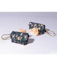 Accessoires de promenade pour chiens - Pochette sac à crottes FLOWER PAWER French Bandit - 1
