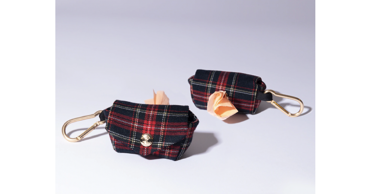 Accessoires de promenade pour chiens - Pochette sac à crottes OH MY LORD French Bandit - 1